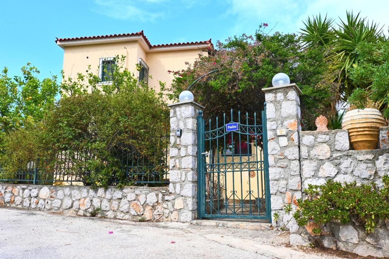 Pavlos' Cottage With Beach View Корфос Екстер'єр фото